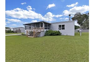 3642 PIONEER TRAILS DR, LAKELAND, FL 33810 Sold 10/04/23