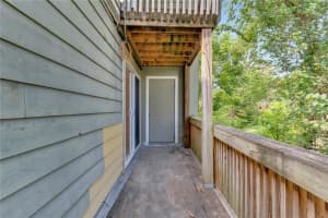 110 SCOTTSDALE SQUARE, WINTER PARK, FL 32792 Sold 10/17/23
