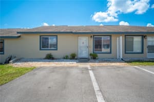 77 WINTER RIDGE ROAD, WINTER HAVEN, FL 33881 Sold 10/17/23