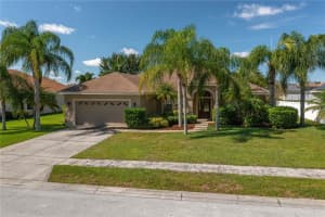 137 MANDOLIN DRIVE, WINTER HAVEN, FL 33884 Sold 11/17/23