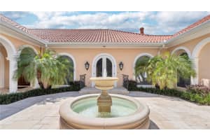 2300 SCENIC HIGHWAY, LAKE WALES, FL 33898 Sold 02/12/24