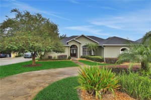 236 RUBY LAKE LANE, WINTER HAVEN, FL 33884 Sold 11/30/23