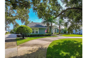 4882 JULIANA RESERVE DRIVE, AUBURNDALE, FL 33823 Sold 12/13/23