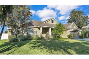 147 COSTA LOOP, AUBURNDALE, FL 33823 Sold 12/11/23