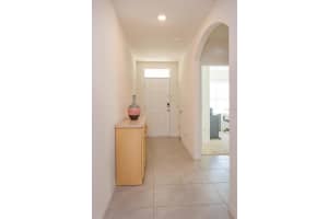 1223 IGUANA LOOP, DAVENPORT, FL 33897 Sold 05/03/24