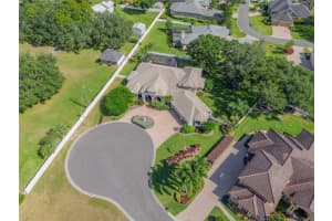 9486 WATERFORD OAKS DRIVE, WINTER HAVEN, FL 33884 Sold 12/15/23