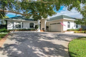 1831 WOODPOINTE DRIVE, WINTER HAVEN, FL 33884 Sold 07/09/24