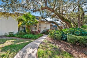 701 OLDE CAMELOT CIRCLE, HAINES CITY, FL 33844 Sold 01/18/24