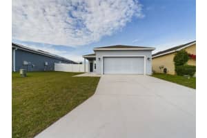 3268 WHISPERING TRAILS AVENUE, WINTER HAVEN, FL 33884 Sold 01/12/24