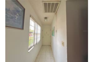 2106 WINDWARD PASS, LAKELAND, FL 33813 Sold 01/12/24