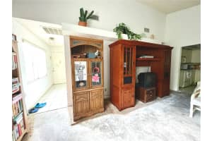 2106 WINDWARD PASS, LAKELAND, FL 33813 Sold 01/12/24