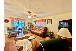 107 JANA CIRCLE, AUBURNDALE, FL 33823 Sold 04/01/24
