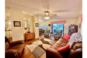 107 JANA CIRCLE, AUBURNDALE, FL 33823 Sold 04/01/24