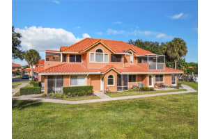 8102 WATERVIEW WAY, WINTER HAVEN, FL 33884 Sold 04/05/24