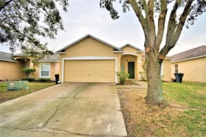 727 KNOLLWOOD DRIVE, DAVENPORT, FL 33837 Sold 05/16/24