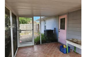5921 CREWS LAKE RD, LAKELAND, FL 33812 Sold 09/25/24