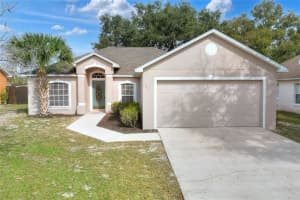 127 OSPREY HEIGHTS DRIVE, WINTER HAVEN, FL 33880 Sold 03/08/24