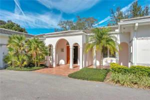 2300 SCENIC HIGHWAY, LAKE WALES, FL 33898 - MLS#MFRP4928897