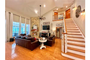 204 INVERNESS WAY, WINTER HAVEN, FL 33881 Sold 03/13/24