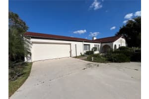559 CLUBHOUSE DRIVE, LAKE WALES, FL 33898 Sold 08/28/24