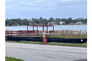 333 LAKE HOWARD DRIVE, WINTER HAVEN, FL 33880 Sold 12/13/24