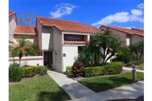 1711 GARDEN LAKE DRIVE, WINTER HAVEN, FL 33884 Sold 03/28/24
