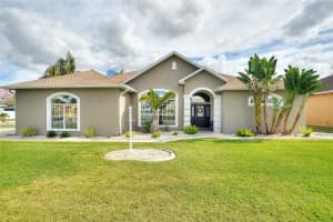 225 RUBY LAKE LANE, WINTER HAVEN, FL 33884 Sold 03/28/24