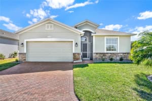 2904 WOODWARD LANE, WINTER HAVEN, FL 33884 Sold 06/07/24