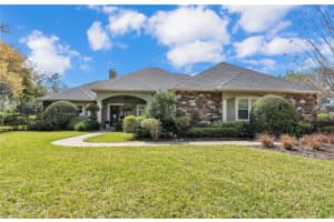104 WYNDHAM DRIVE, WINTER HAVEN, FL 33884 Sold 04/04/24
