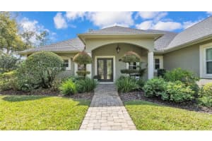 104 WYNDHAM DRIVE, WINTER HAVEN, FL 33884 Sold 04/04/24