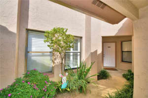 704 MAGNOLIA PLACE, WINTER HAVEN, FL 33884 Sold 07/03/24