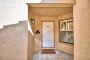 704 MAGNOLIA PLACE, WINTER HAVEN, FL 33884 Sold 07/03/24
