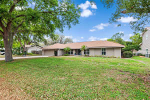 1119 CYPRESS POINT, WINTER HAVEN, FL 33884 Sold 05/20/24