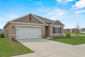 698 SQUIRES GROVE DRIVE, WINTER HAVEN, FL 33880 Sold 05/24/24