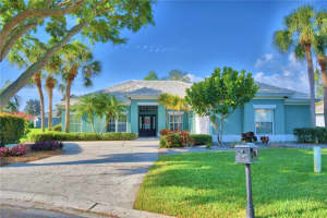 132 Lake Region Cir, WINTER HAVEN
