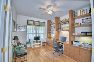 132 LAKE REGION CIRCLE, WINTER HAVEN, FL 33881 - MLS#MFRP4929523