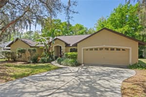 4927 WILLOWBROOK CIRCLE, WINTER HAVEN, FL 33884 Sold 04/19/24