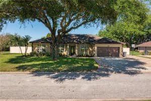 722 LAKE ELOISE PLACE, WINTER HAVEN, FL 33884 Sold 04/25/24