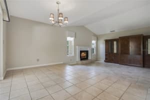 328 VAIL DRIVE, WINTER HAVEN, FL 33884 Sold 06/13/24