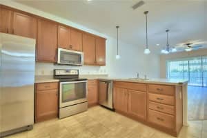 1608 VIENNA SQUARE DRIVE, WINTER HAVEN, FL 33884 Sold 07/03/24