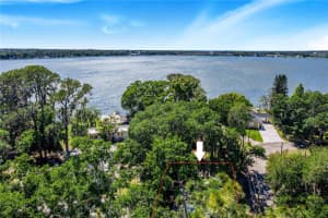 33 SUNSET CIRCLE, LAKE ALFRED, FL 33850 Sold 03/28/25
