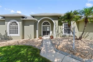 277 RUBY LAKE LANE, WINTER HAVEN, FL 33884 Sold 06/12/24