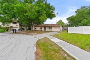 292 PINEY PLACE, WINTER HAVEN, FL 33880 Sold 05/10/24