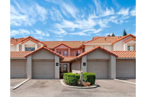 711 MAGNOLIA PLACE, WINTER HAVEN, FL 33884 Sold 07/19/24