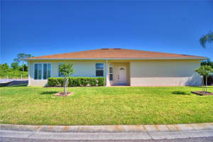 1675 VIENNA SQUARE DR, WINTER HAVEN, FL 33884 Sold 05/17/24
