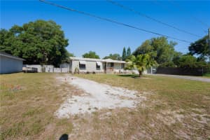 5971 FOXHOLLOW DRIVE, WINTER HAVEN, FL 33884 Sold 03/17/25