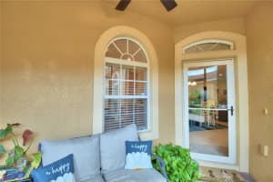 1513 VIENNA SQUARE DR, WINTER HAVEN, FL 33884 Sold 05/30/24