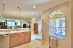 1513 VIENNA SQUARE DR, WINTER HAVEN, FL 33884 Sold 05/30/24