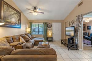 932 SUNSHINE WAY, WINTER HAVEN, FL 33880 Sold 06/28/24