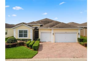 4039 BEDFORD AVENUE, WINTER HAVEN, FL 33884 Sold 10/01/24